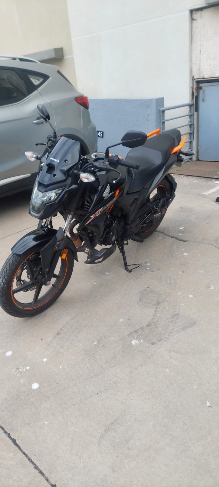 Moto 7 1