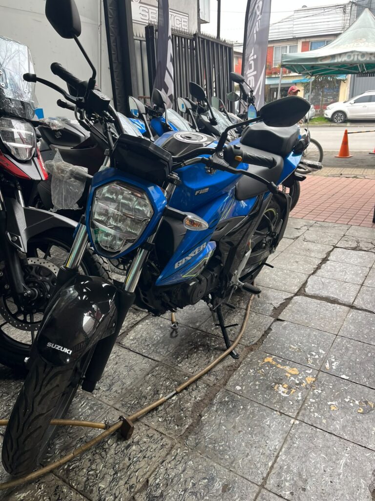 GIXXER 2 768x1024