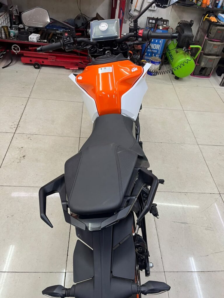 KTM DUKE 7 768x1024