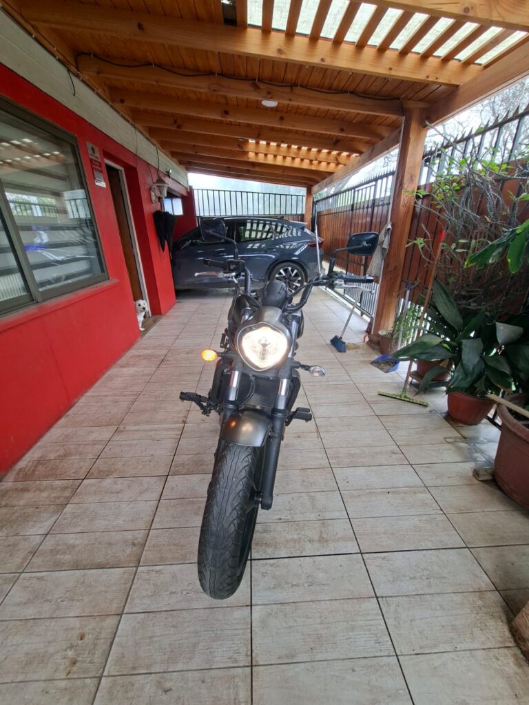 Moto3 768x1024